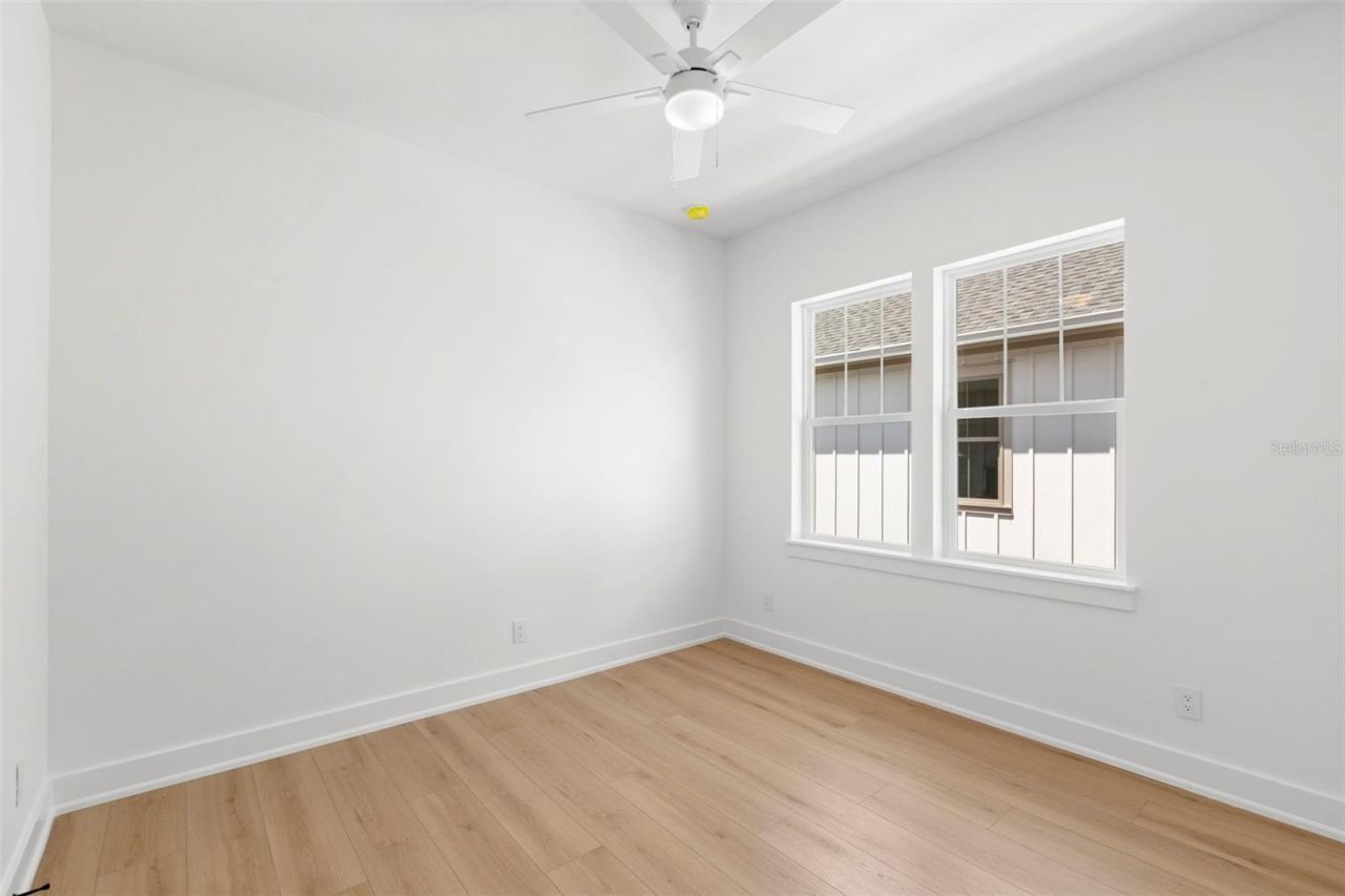 1868 Mississippi Avenue Ne, Saint Petersburg, FL 33703 Photo