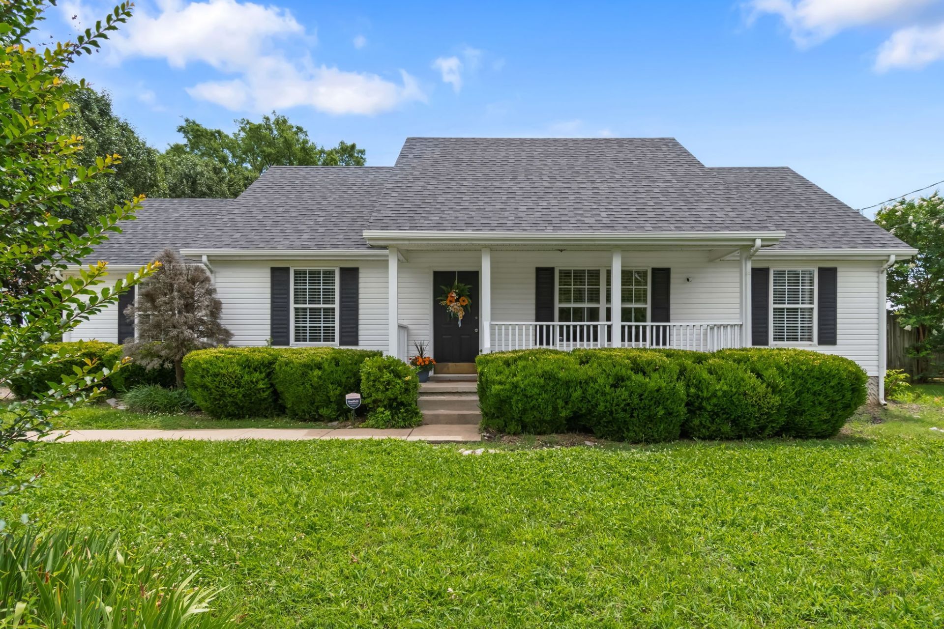 3706 Maple Ln , Murfreesboro, TN 37129 Main Photo