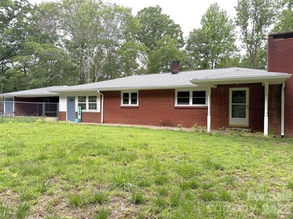 150 Cowan Lane , Tryon, NC 28782