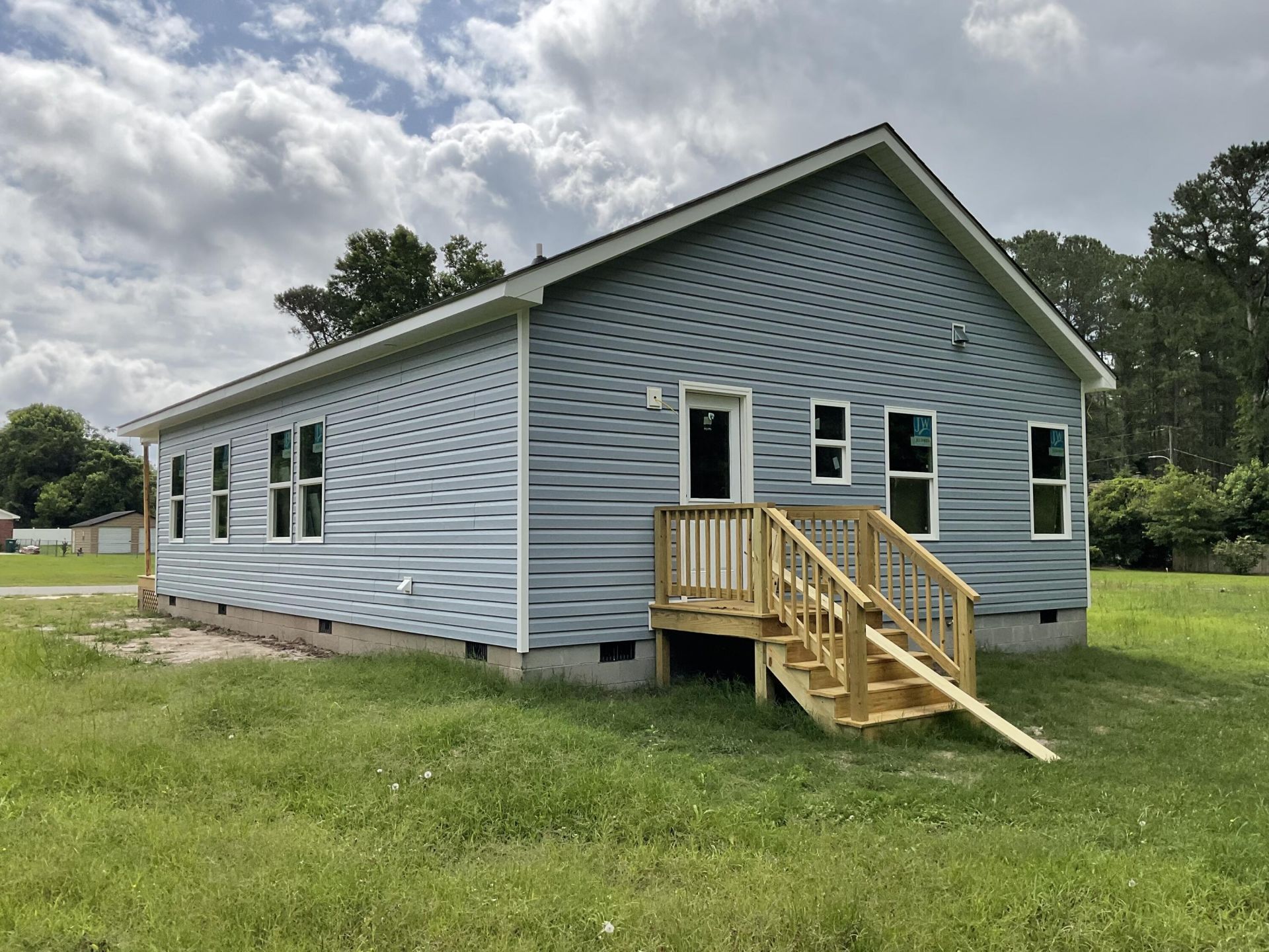 18 Canary Drive Photo 4
