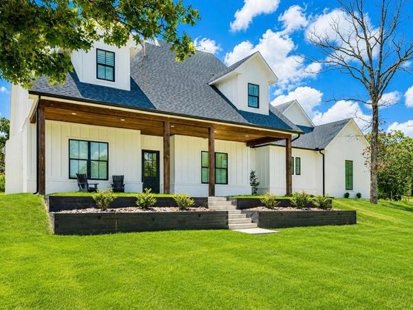 135 Dixie Cove , Eufaula, OK 74432