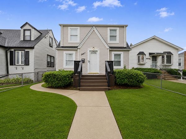 3447 N Osage Avenue, Chicago, IL 60634
