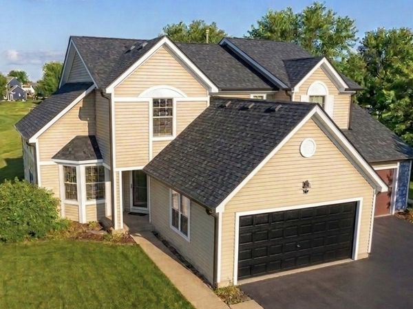 524 Heritage Drive, Oswego, IL 60543