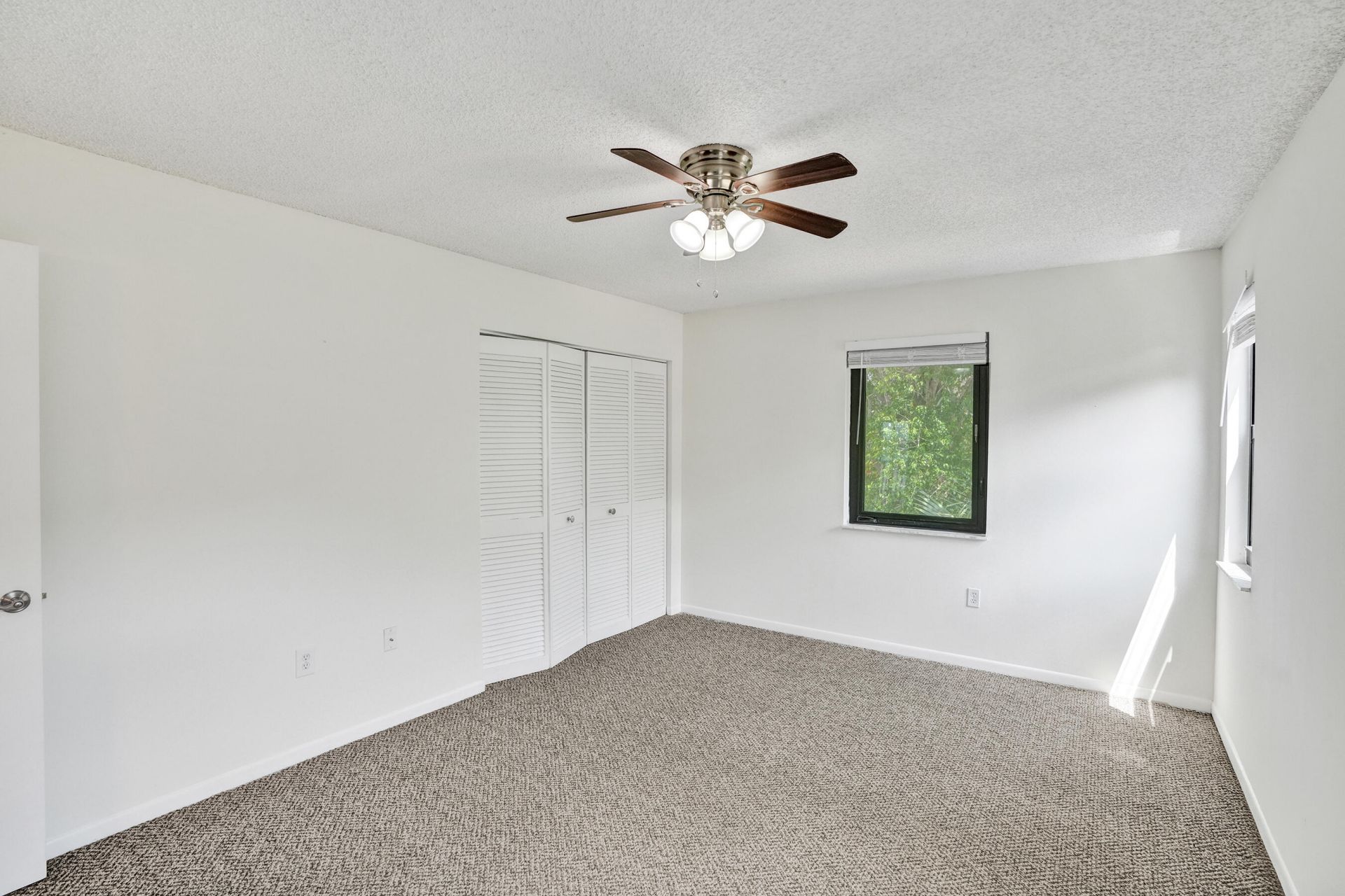 20020 NE 6th Court, Miami, FL 33179 Photo
