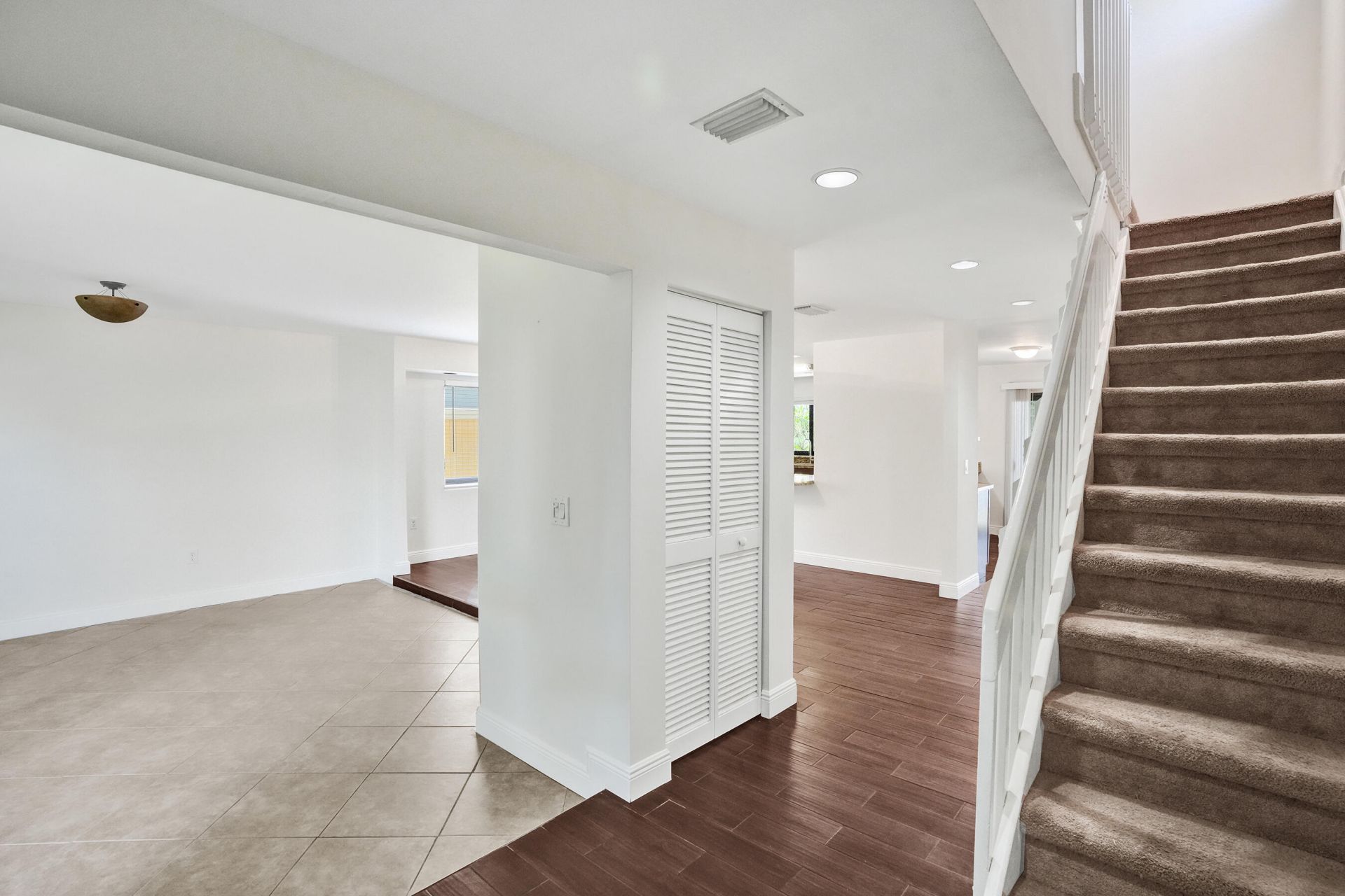 20020 NE 6th Court, Miami, FL 33179 Photo