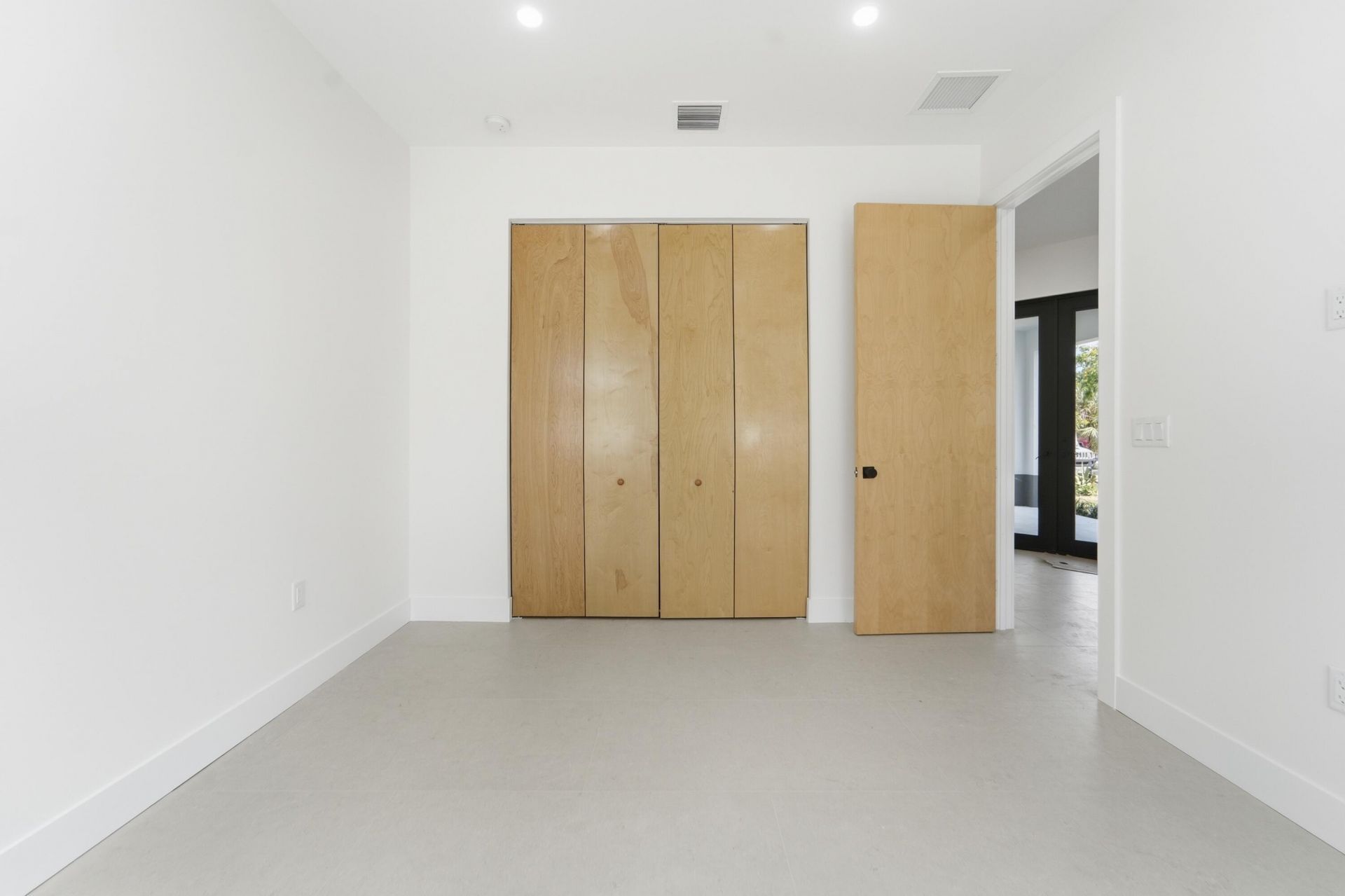 710 Talladega Street, West Palm Beach, FL 33405 Photo