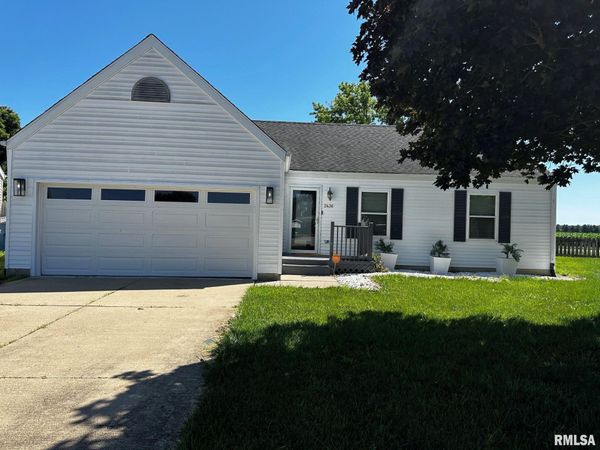 2436 NORMAL Drive, Springfield, IL 62707