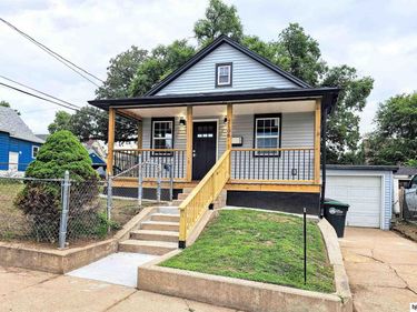 2108 J Street, Omaha, NE 68107
