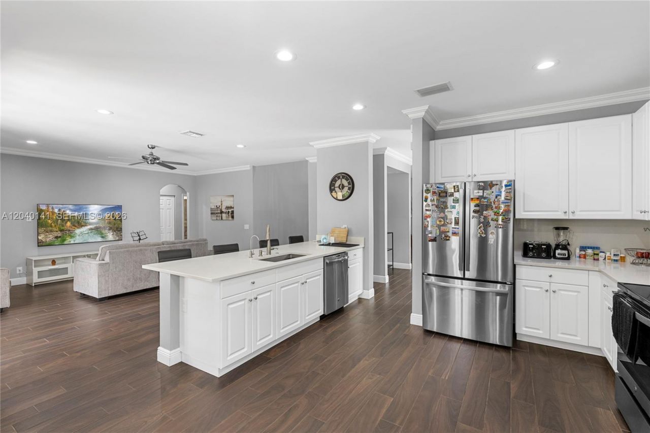 4228 Laurel Ridge Cir, Weston, FL 33331 Photo