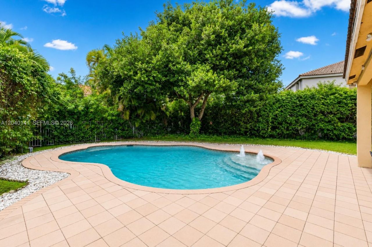 4228 Laurel Ridge Cir, Weston, FL 33331 Photo