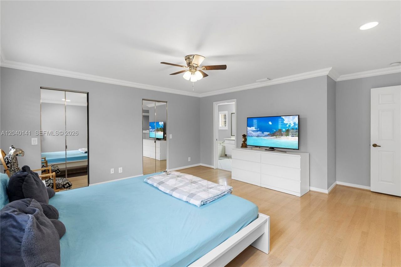 4228 Laurel Ridge Cir, Weston, FL 33331 Photo