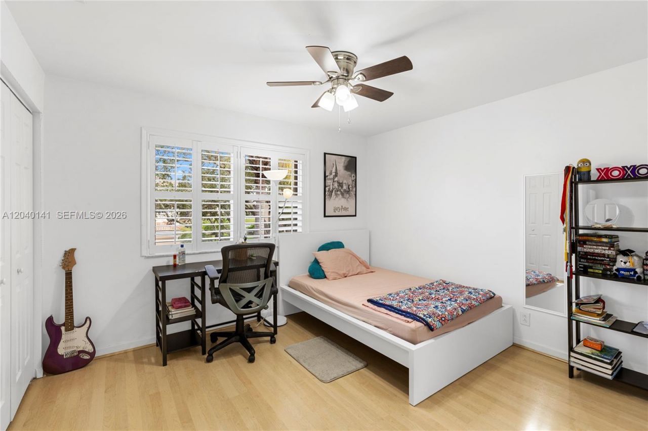 4228 Laurel Ridge Cir, Weston, FL 33331 Photo