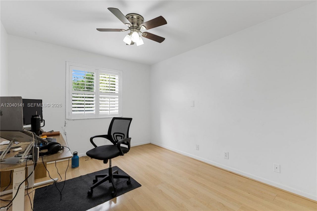 4228 Laurel Ridge Cir, Weston, FL 33331 Photo