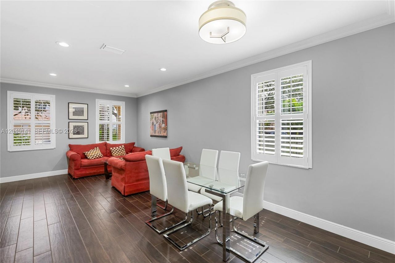 4228 Laurel Ridge Cir, Weston, FL 33331 Photo