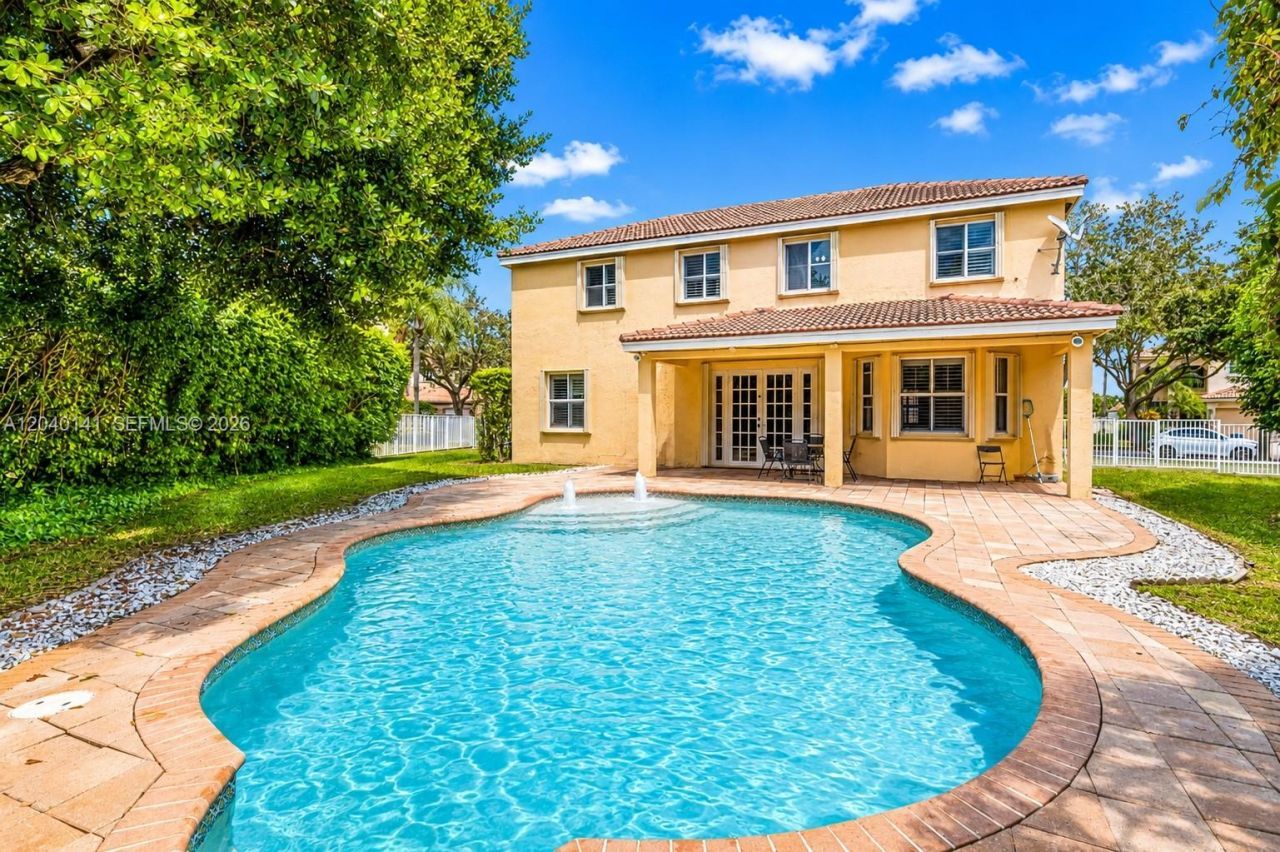 4228 Laurel Ridge Cir, Weston, FL 33331 Photo