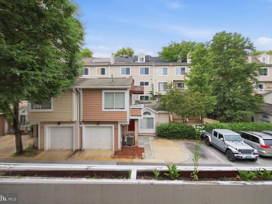 9859 Sailfish Terrace, Montgomery Village, MD 20886 Main Photo