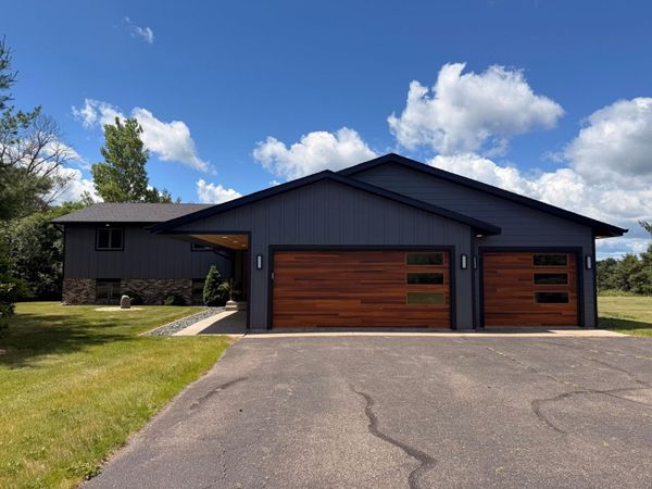 804 Grant Avenue, Hudson, WI 54016