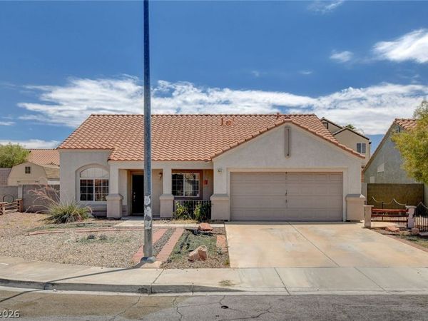 811 Rio Poco Court , Henderson, NV 89015