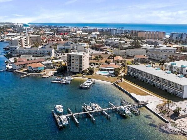 340 Bluefish Drive, Unit 105, Fort Walton Beach, FL 32548