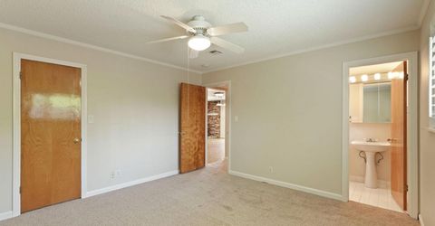 8 N Cambridge Dr, Lodi, CA 95242 Photo