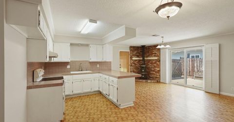 8 N Cambridge Dr, Lodi, CA 95242 Photo