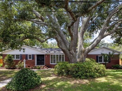 1335 Old Colony Road, Mount Pleasant, SC 29464