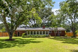 1335 Old Colony Road photo 4