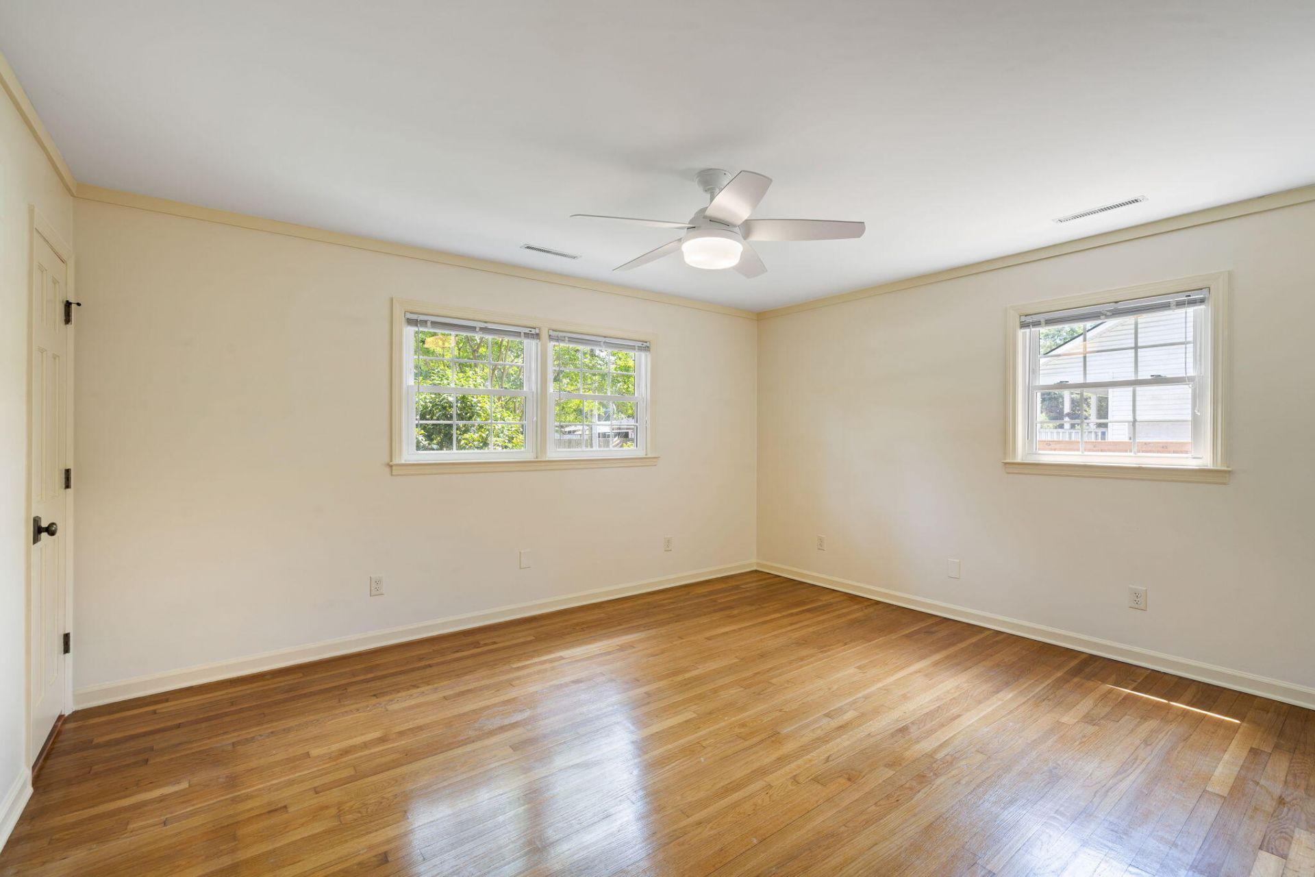1335 Old Colony Road Photo 22