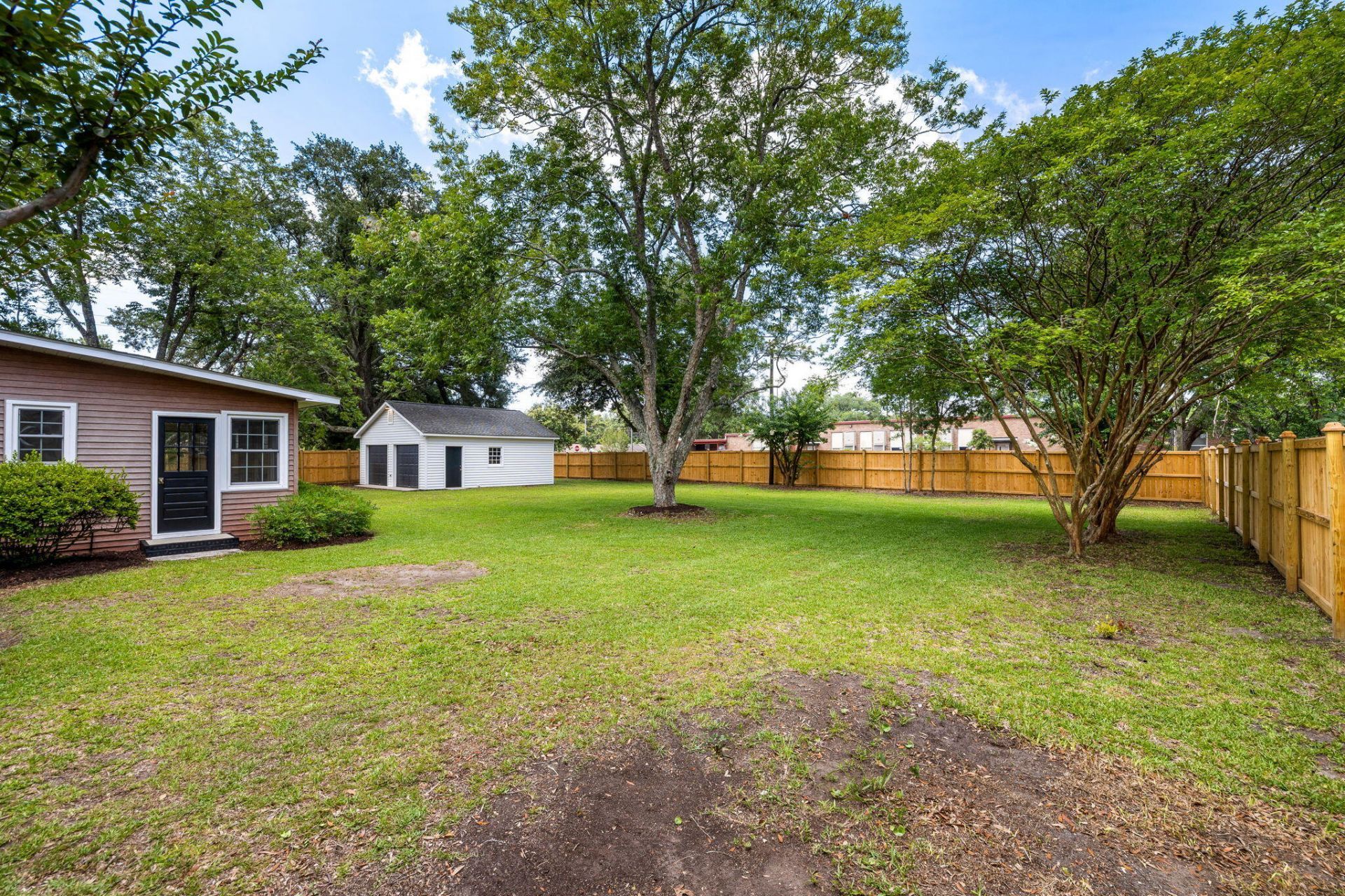 1335 Old Colony Road Photo 33