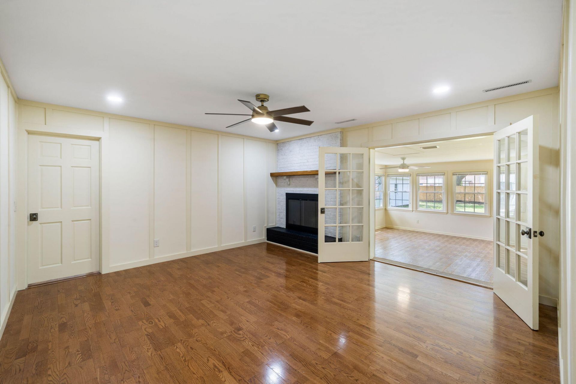 1335 Old Colony Road Photo 8