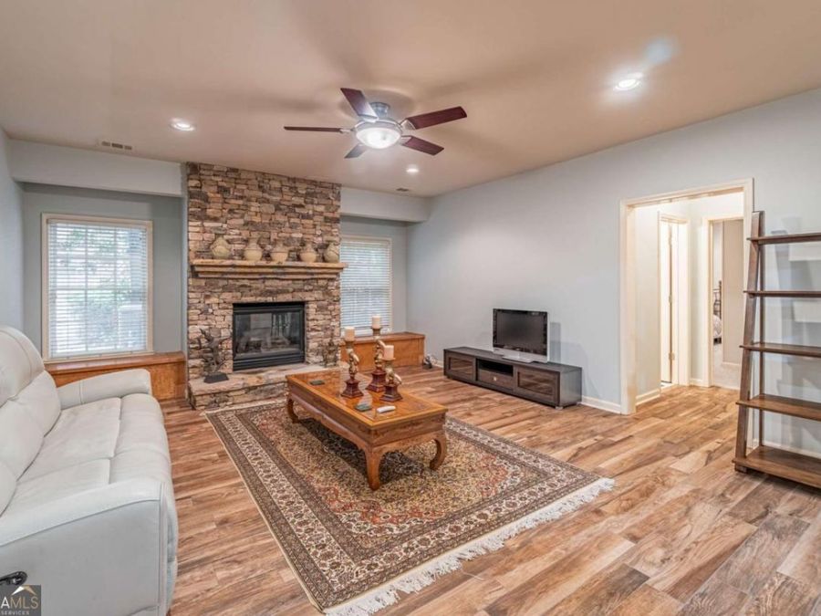 Property Image 47