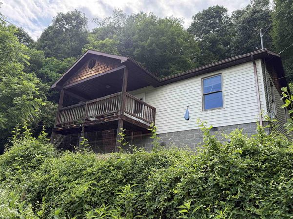 22 Forinash Drive, Huttonsville, WV 26273