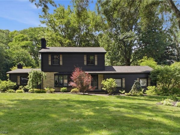 2411 Ridgeview Lane , Poland, OH 44514