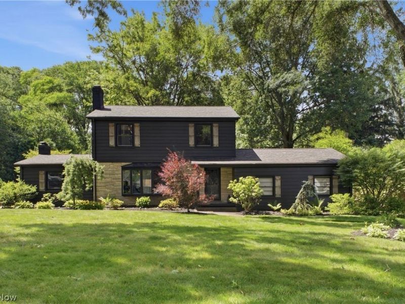 2411 Ridgeview Lane , Poland, OH 44514 Photo 1