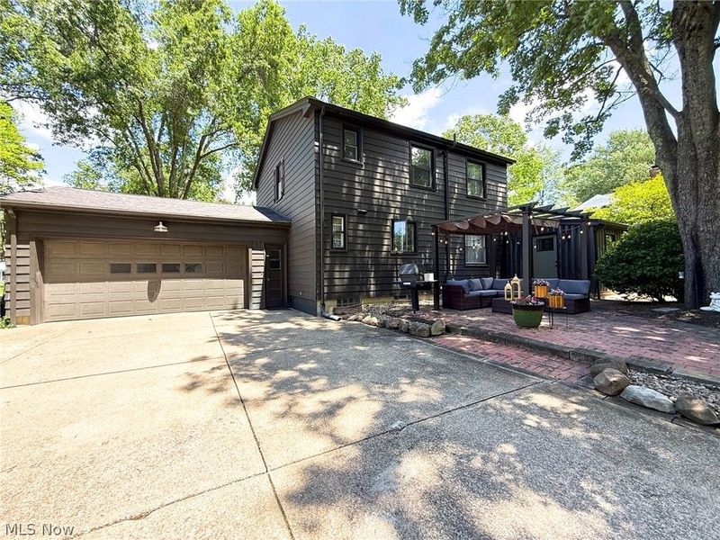 2411 Ridgeview Lane , Poland, OH 44514 Photo 2