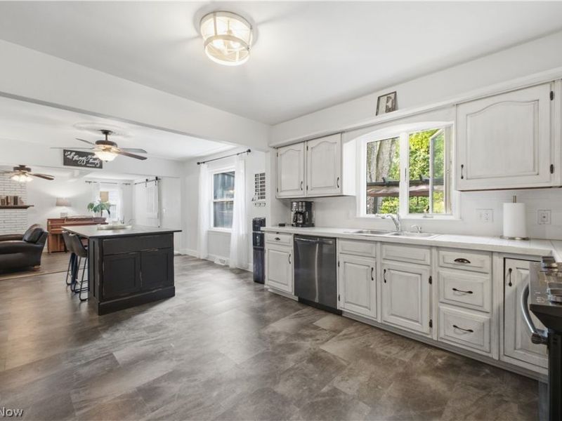 2411 Ridgeview Lane , Poland, OH 44514 Photo 9
