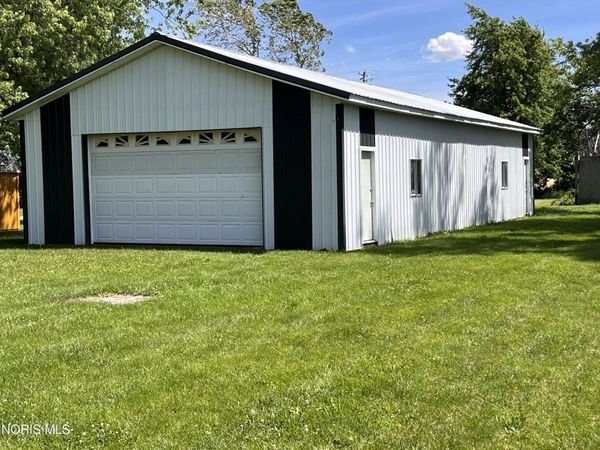 Lewis Street , Latty, OH 45855