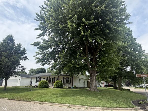 324 Sleepy Lane, Attica, IN 47918