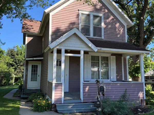 218 W Jewell Avenue, Lake City, MN 55041