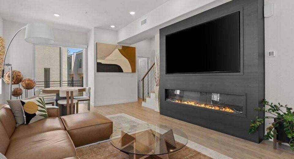156 Rissone Lane, Reno, NV 89503 Photo