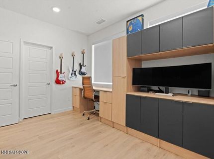 156 Rissone Lane, Reno, NV 89503 Photo
