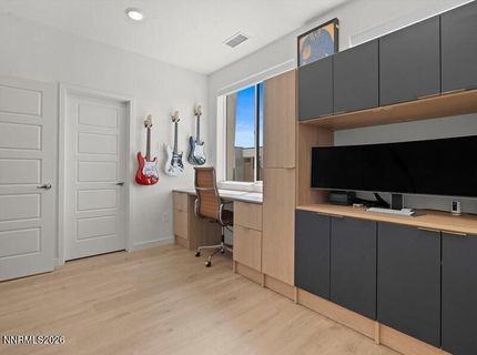 156 Rissone Lane, Reno, NV 89503 Photo