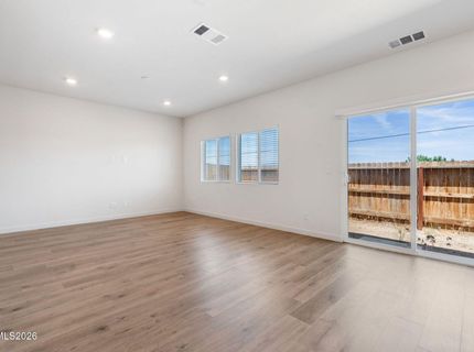 7745 Wandering Way, Reno, NV 89506 Photo