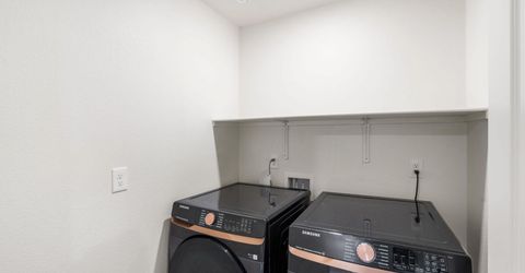 7745 Wandering Way, Reno, NV 89506 Photo
