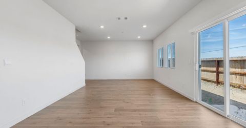 7745 Wandering Way, Reno, NV 89506 Photo