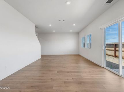 7745 Wandering Way, Reno, NV 89506 Photo