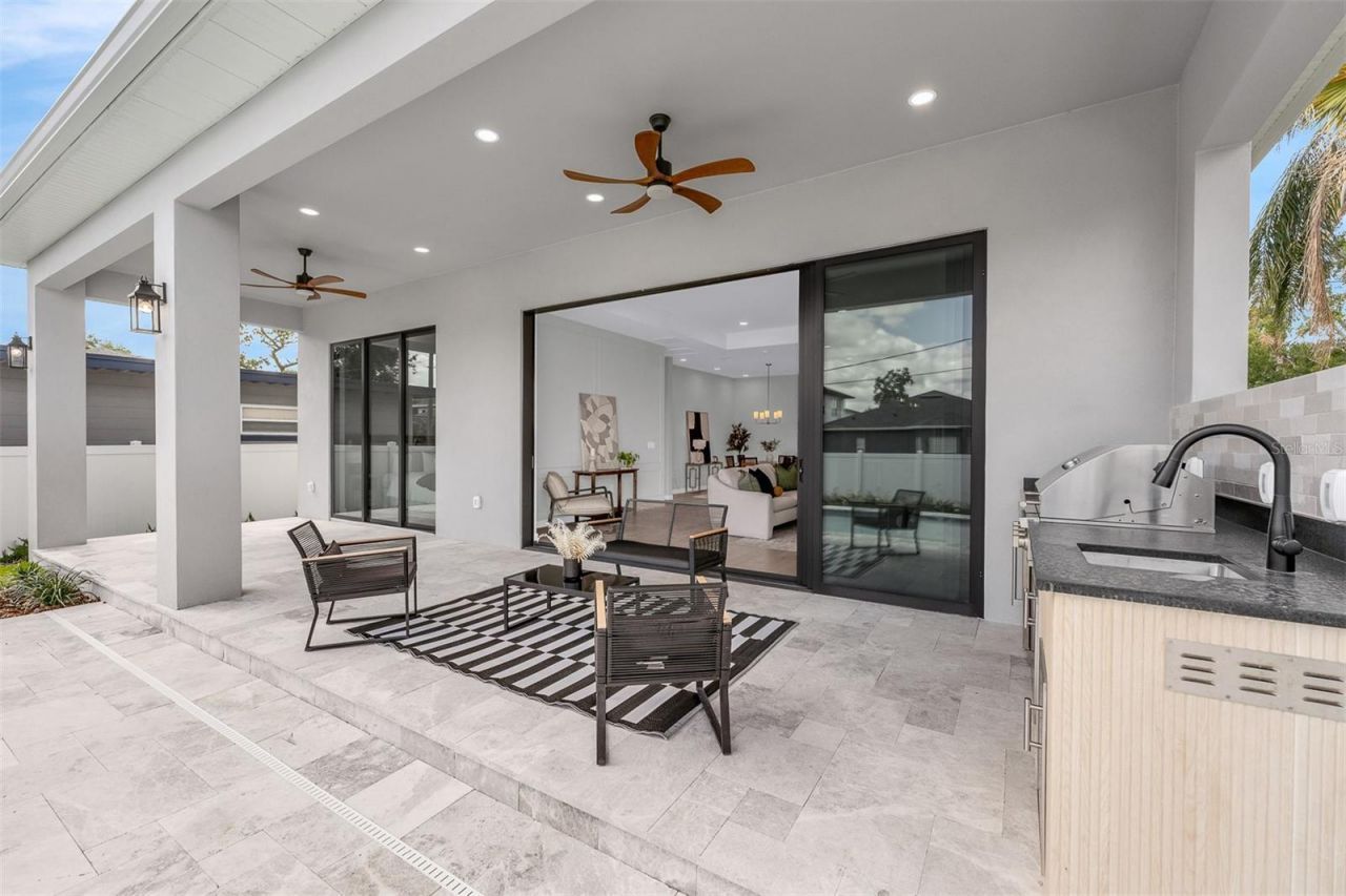 9 E Steele Street, Orlando, FL 32804 Photo