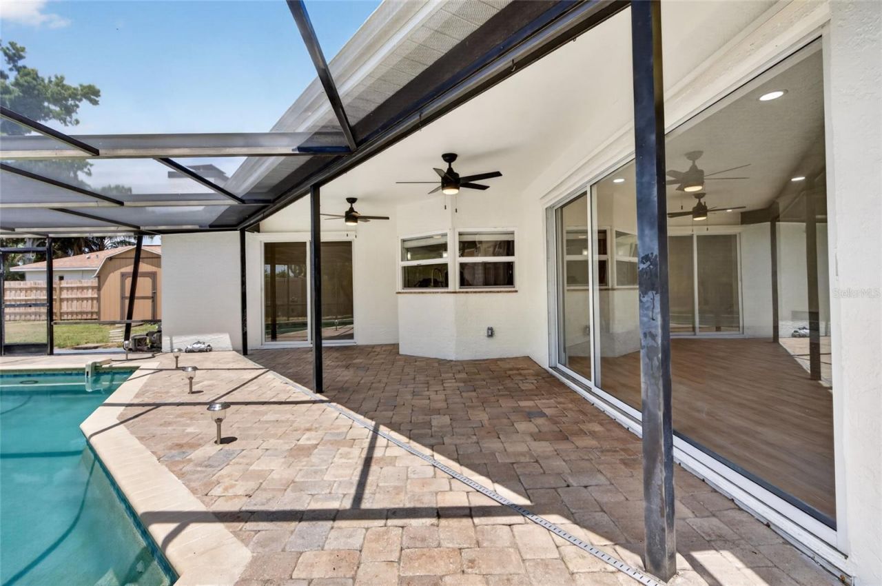 12114 Rhonda Terrace, Seminole, FL 33772 Photo