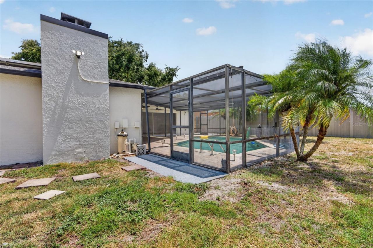 12114 Rhonda Terrace, Seminole, FL 33772 Photo