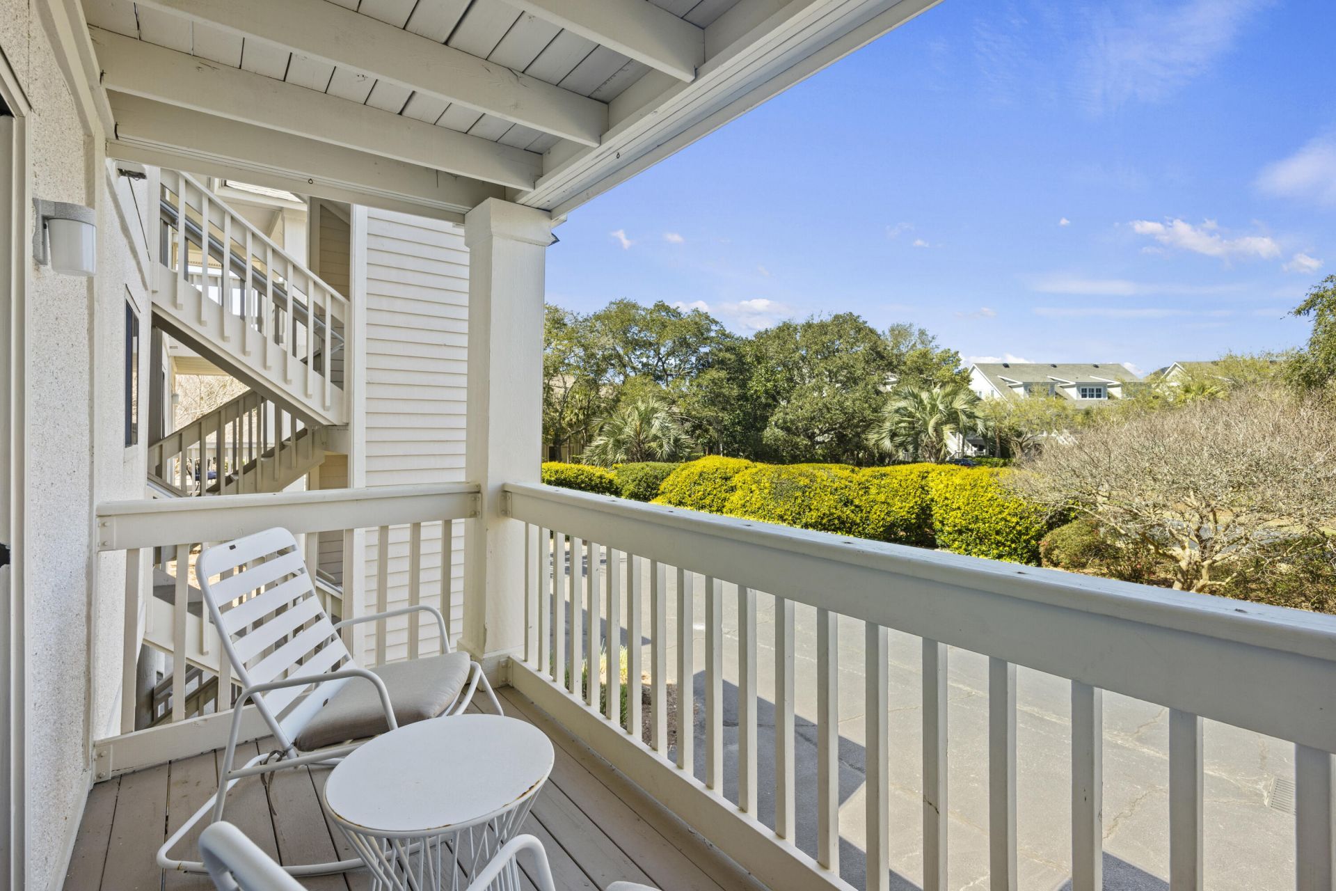 2063 Long Bend Drive Photo 19